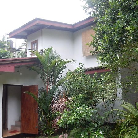 Sisanda Residence Bentota Bagian luar foto